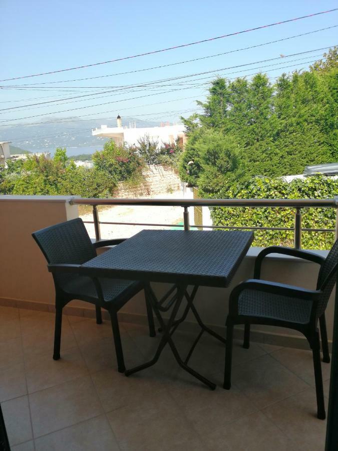 Helen'S House Apartment Ksamil Exterior photo