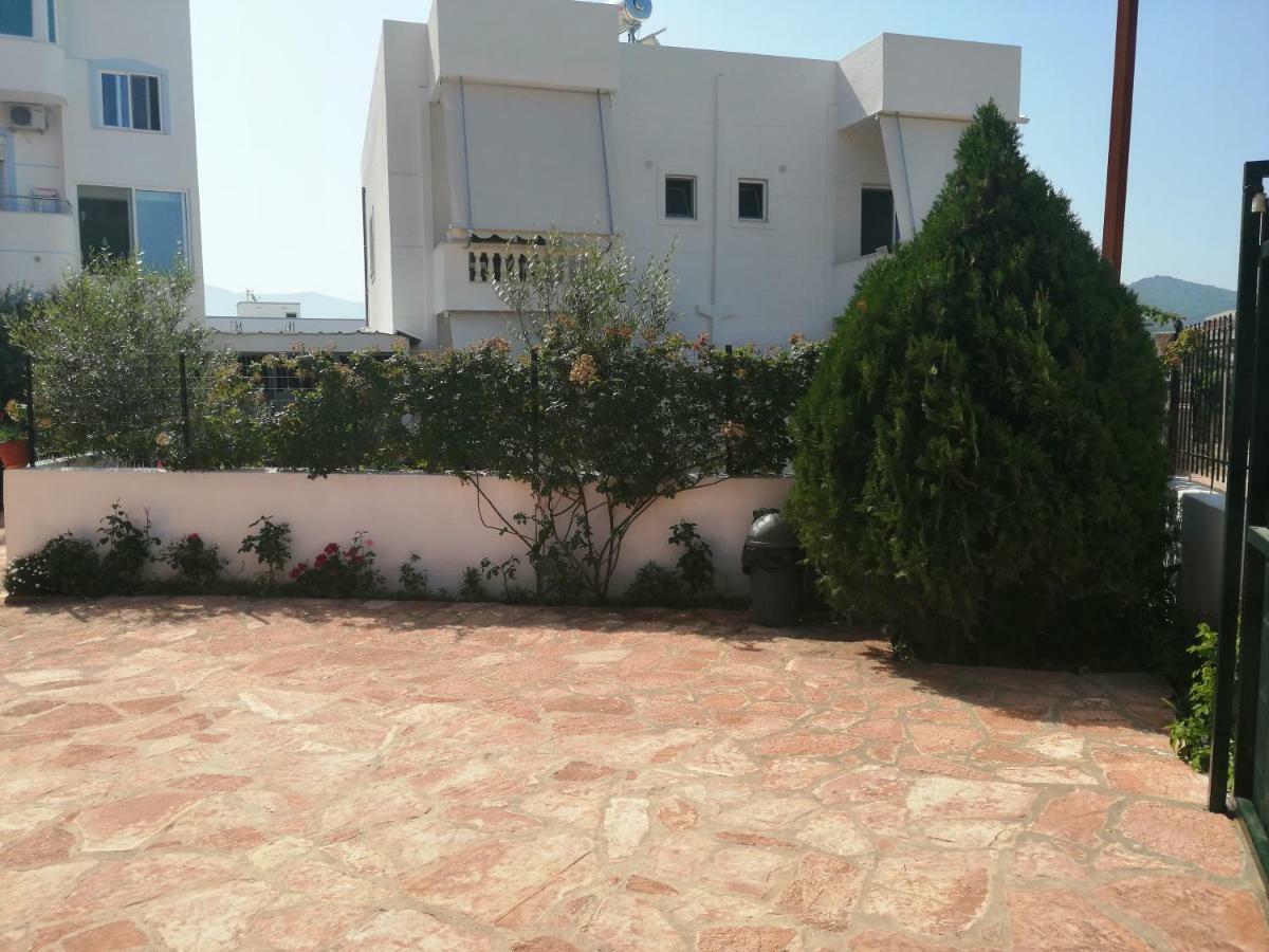 Helen'S House Apartment Ksamil Exterior photo